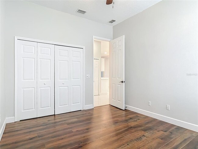 Building Photo - 6 Lionshead Dr