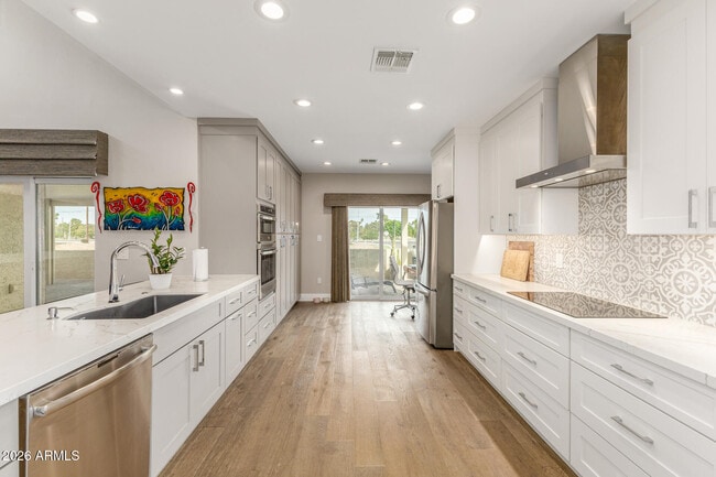 Building Photo - 5137 N 79th Pl