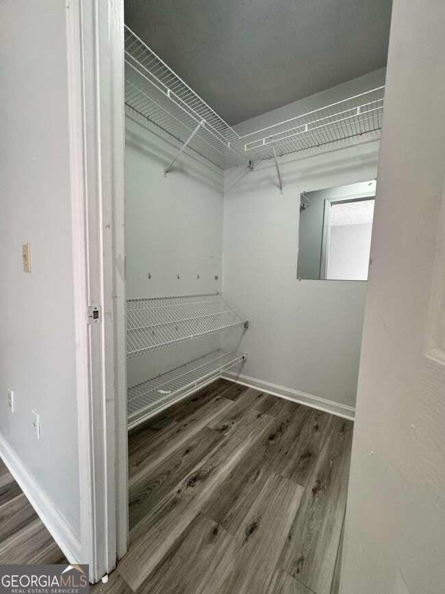 Building Photo - 75 Davis Mill Ct