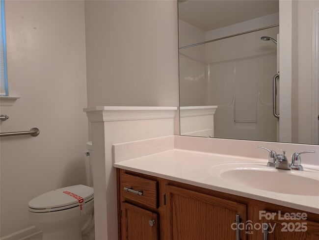 Building Photo - 3114 Pine Pointe St