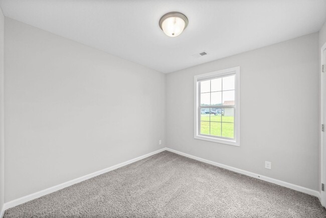 Building Photo - 1493 Fredrick Dr