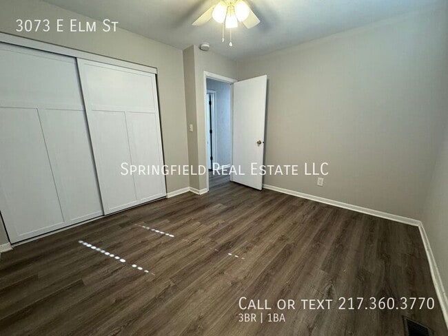 Building Photo - 3073 E Elm St