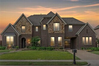 Building Photo - 975 Pembrook Ln