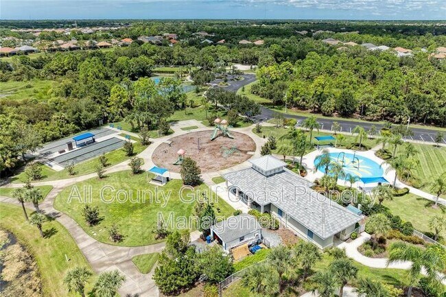 Building Photo - 13013 Steinhatchee Loop