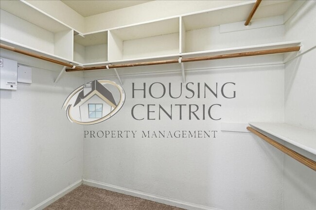 Building Photo - Beautiful Single Story Rental in the Heart of Folsom