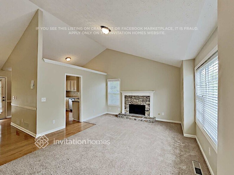 Building Photo - 4030 Mt Vernon Dr