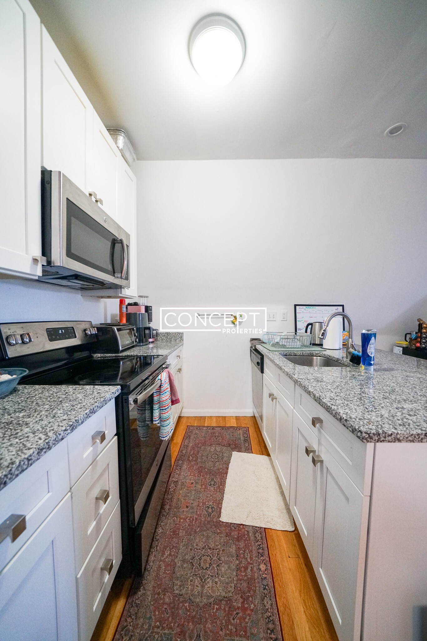 Building Photo - 168 Northampton St