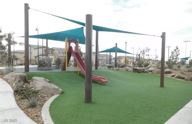 Building Photo - 1919 Foro Romano St