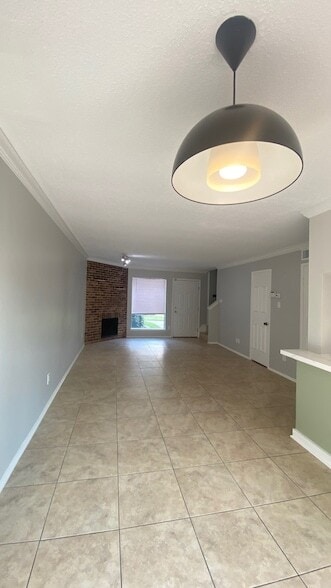 Building Photo - 2601 S Braeswood Blvd