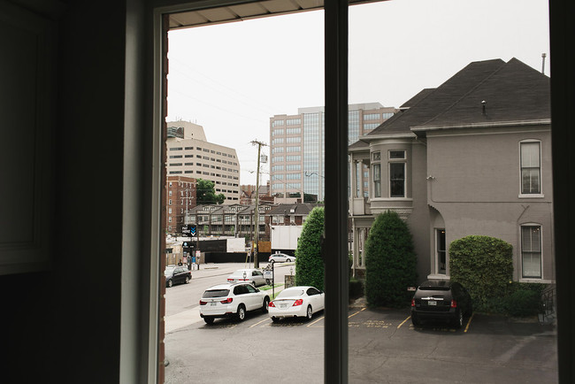 Building Photo - Louise Apartments