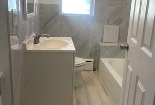 Building Photo - 3124 Elder Ln