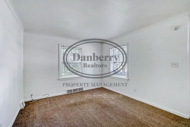 Building Photo - 1132 Brookley Blvd