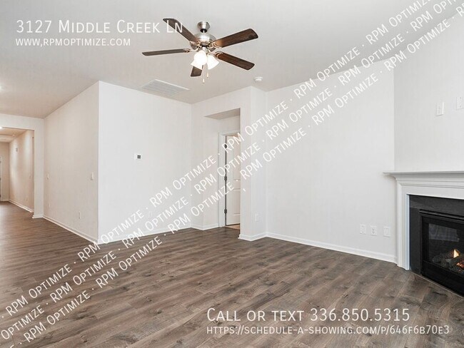 Building Photo - 3127 Middle Creek Ln
