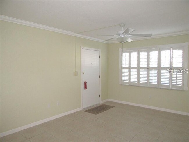 Building Photo - 4158 Tamiami Trl