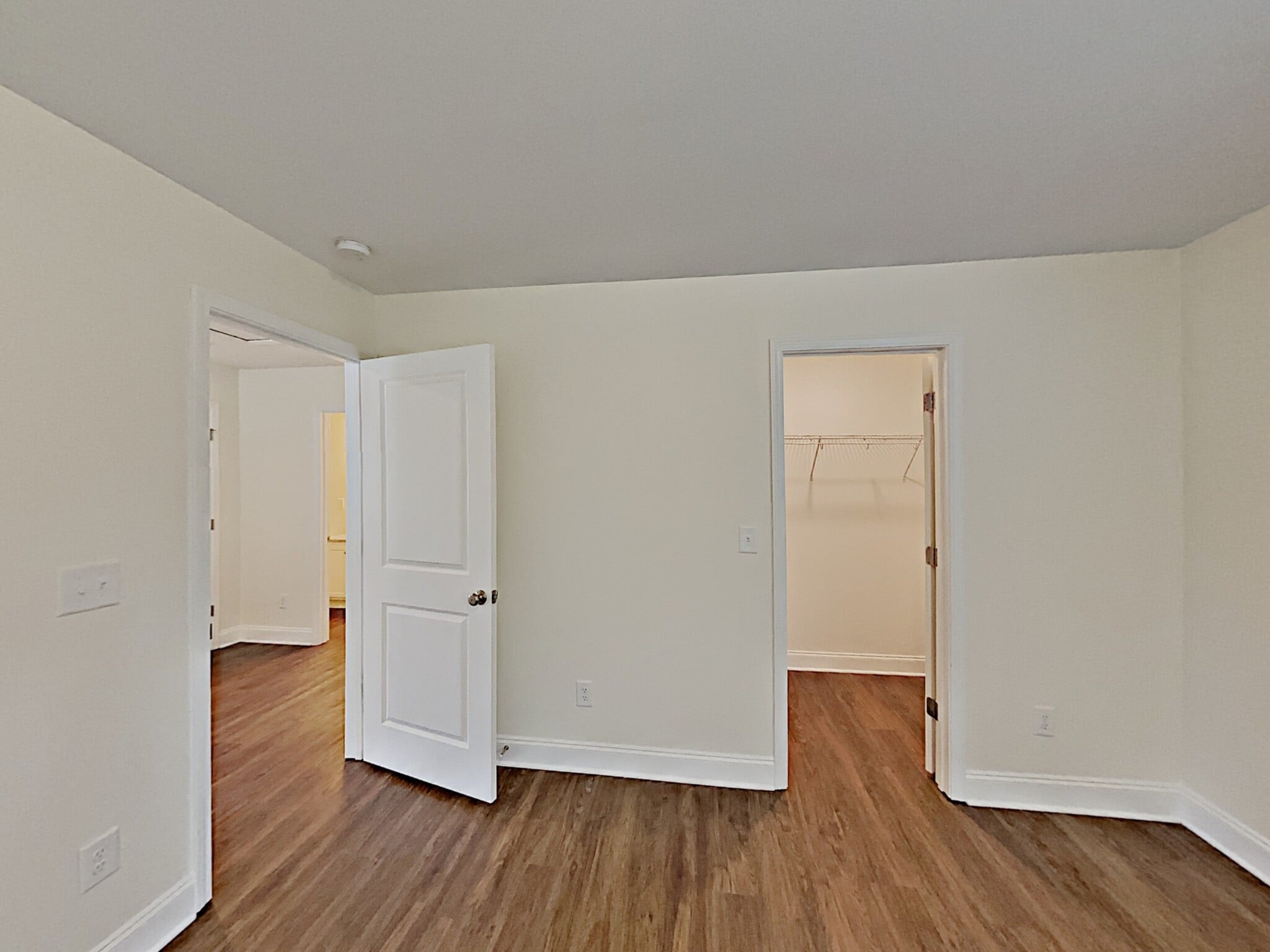 Building Photo - 8421 Northpoint Dr