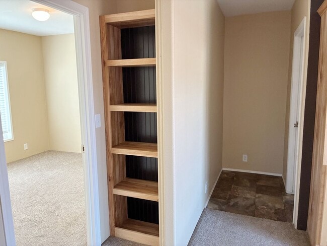 Building Photo - Beautiful 3 Bed, 2 Bath Home in Idaho Falls, Idaho!