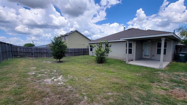 Building Photo - 148 Westminster Dr