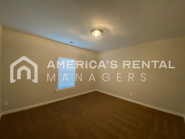 Building Photo - Home for rent in Brookwood, AL! Available to View!