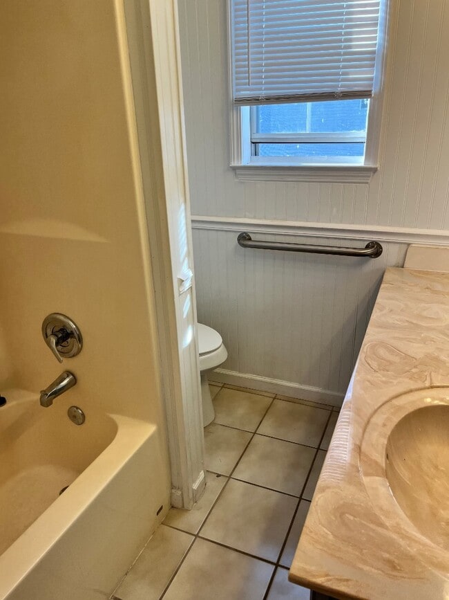 Building Photo - 7961 Batters Pl Rd