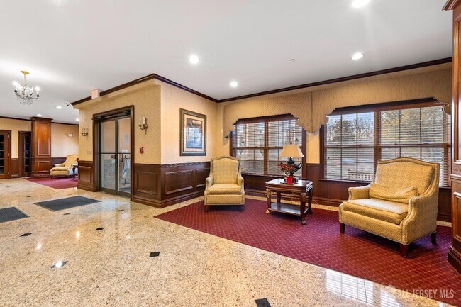 Building Photo - 540 Cranbury Rd