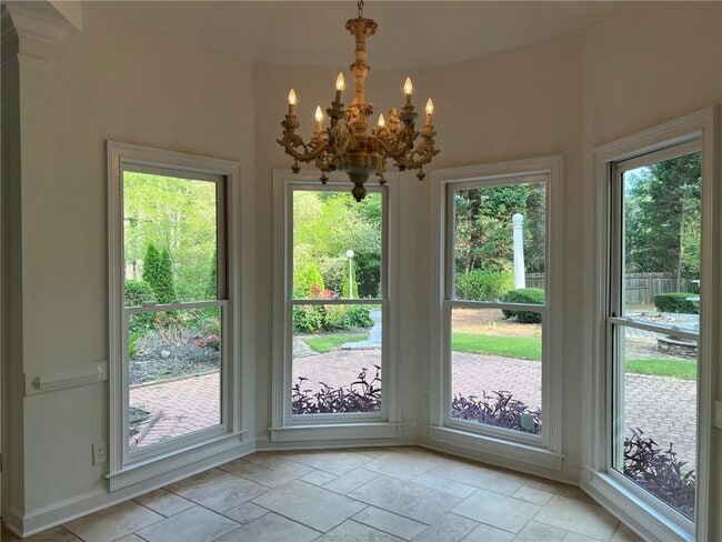 Building Photo - 4510 Chattahoochee Plantation Dr SE