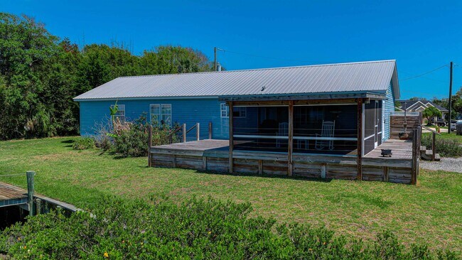 Building Photo - 6347 Salado Rd