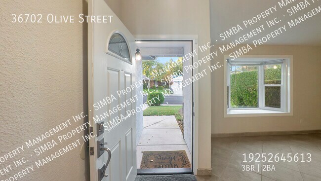 Building Photo - 36702 Olive St