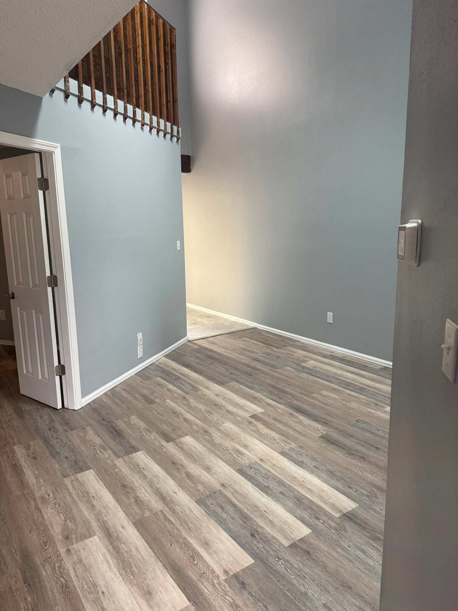 Building Photo - 4869 Bluestem Dr