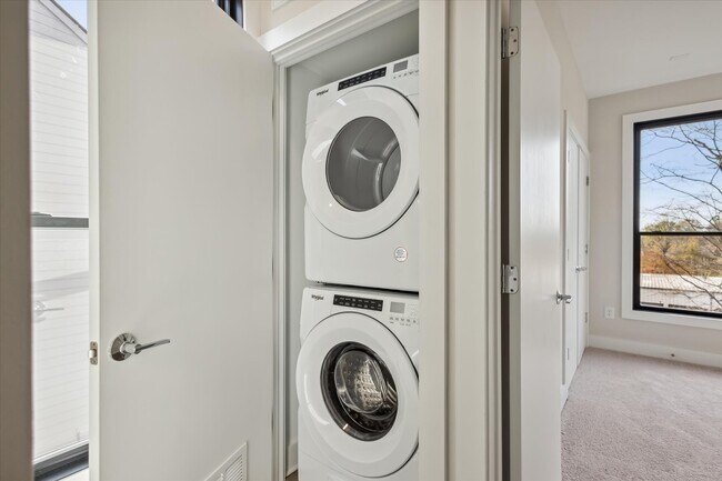 Building Photo - 4536 Radler Ct