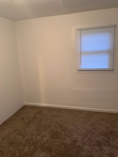 Building Photo - 631 35th St