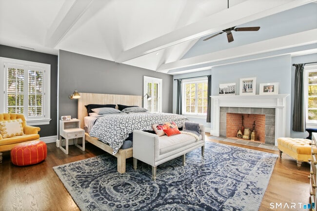 Building Photo - 14 Winslow Ln