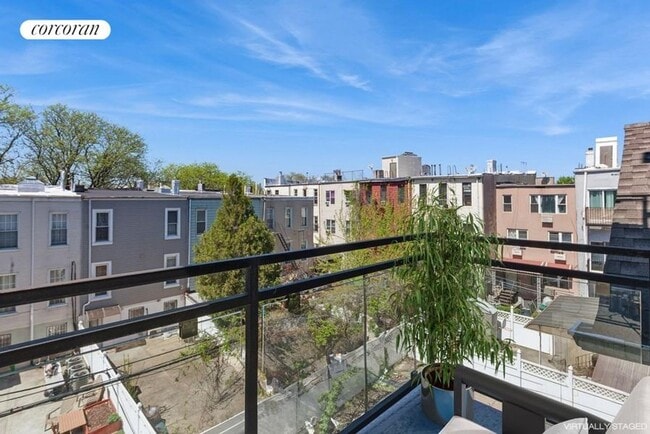 Building Photo - 1129 Halsey St