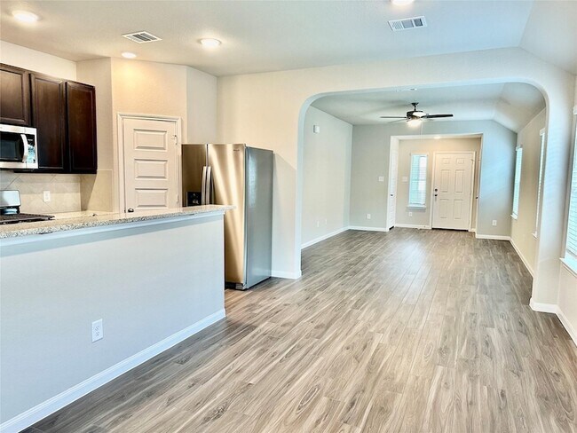 Building Photo - 2362 Tavo Trails Dr