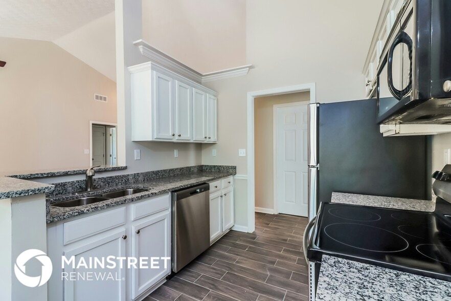 Building Photo - 45 Ashley Way