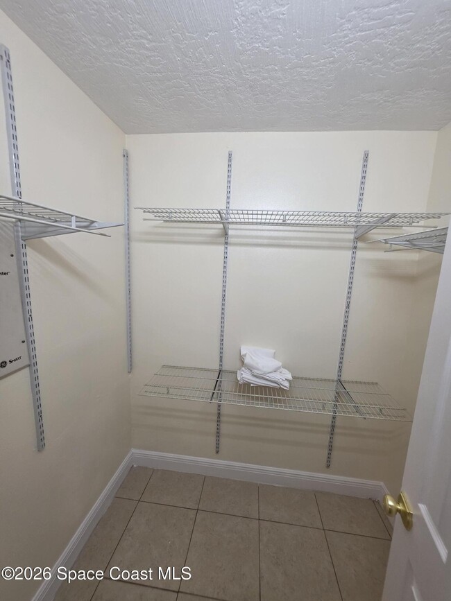 Building Photo - 189 Cambridge Ln