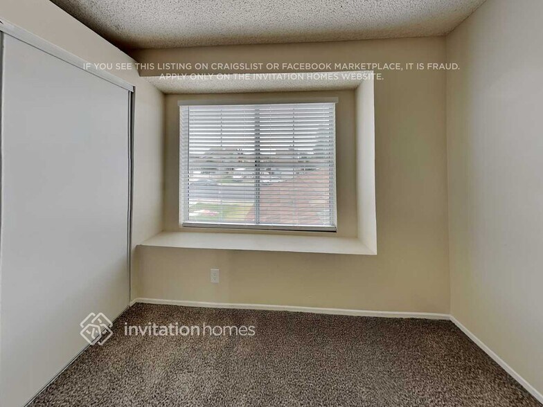 Building Photo - 23270 Elfin Pl