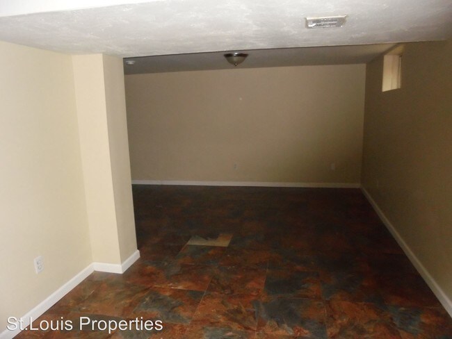 Building Photo - 3 br, 1 bath House - 3009 Solway Ave