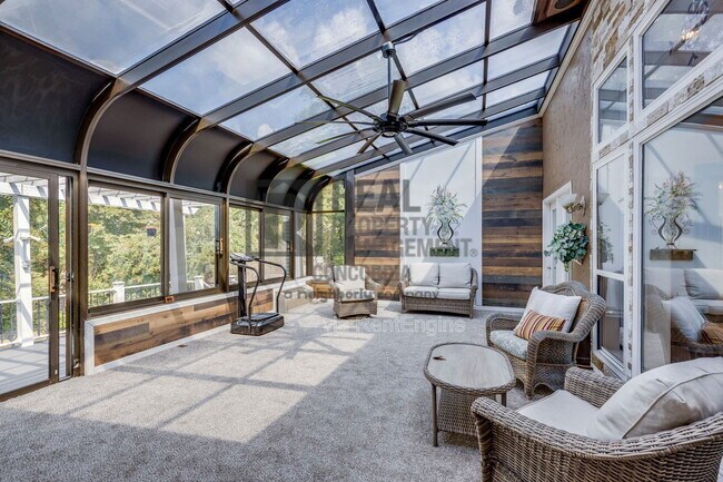 Building Photo - 3 Kyle Ct