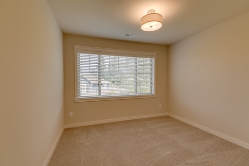 Building Photo - Beautiful & Spacious Kenmore Home for Rent!