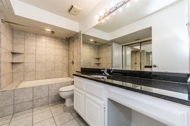 Building Photo - 4242 Capistrano Dr
