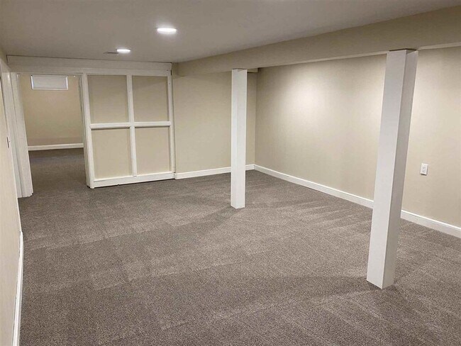 Building Photo - Penn Schools!  Granger IN 3 bedroom home for rent
