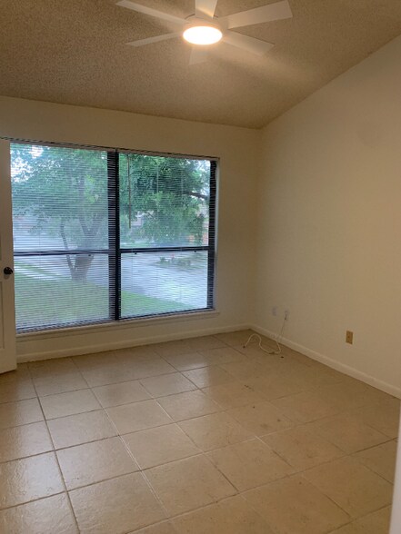 Building Photo - 7818 Fawn Hill Ct
