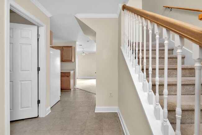 Building Photo - 554 Wingspan Way