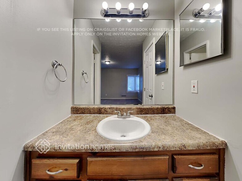 Building Photo - 4781 Stable Run Ct