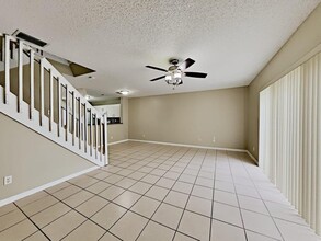 Building Photo - 861 NW 208th Dr