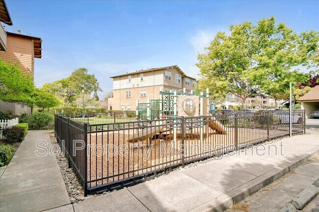 Building Photo - 237 Pacifica Blvd