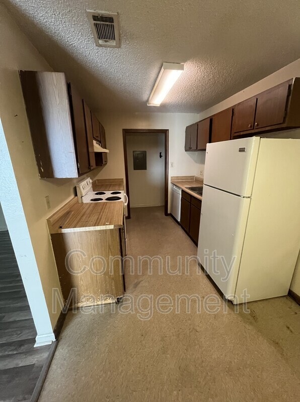 Building Photo - 5137 Weston