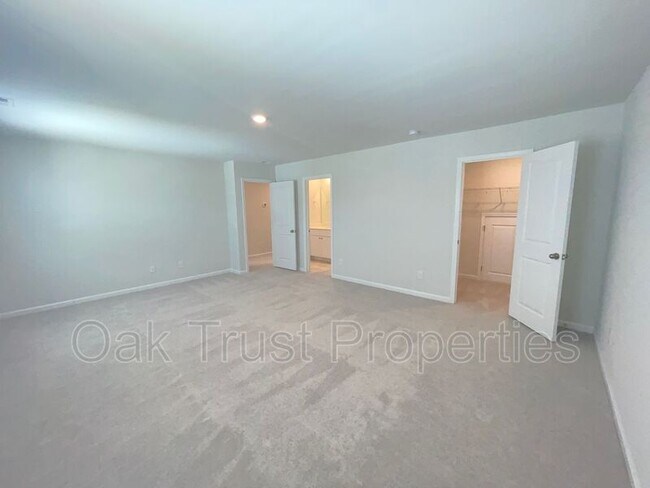 Building Photo - 183 Granton Edge Ln