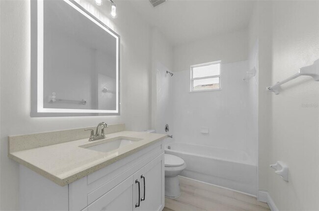 Building Photo - 3033 Stonegate Falls Dr
