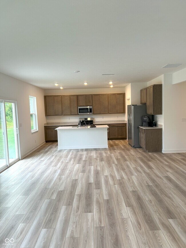 Building Photo - 16941 Sandhurst Pl